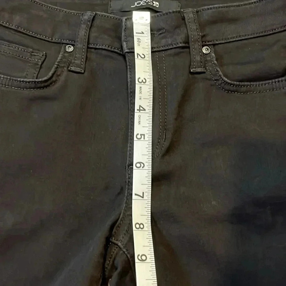 Joe's Jeans, High Rise Skinny.  Size 24, in black. - Picture 8 of 11